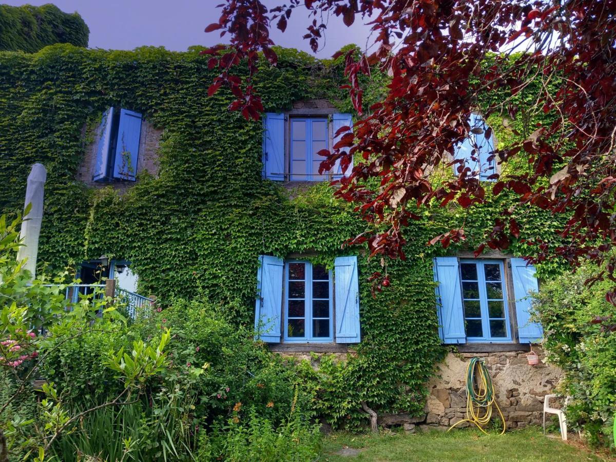 Les Volets Bleus Du Segur Ferienhaus Le Segur