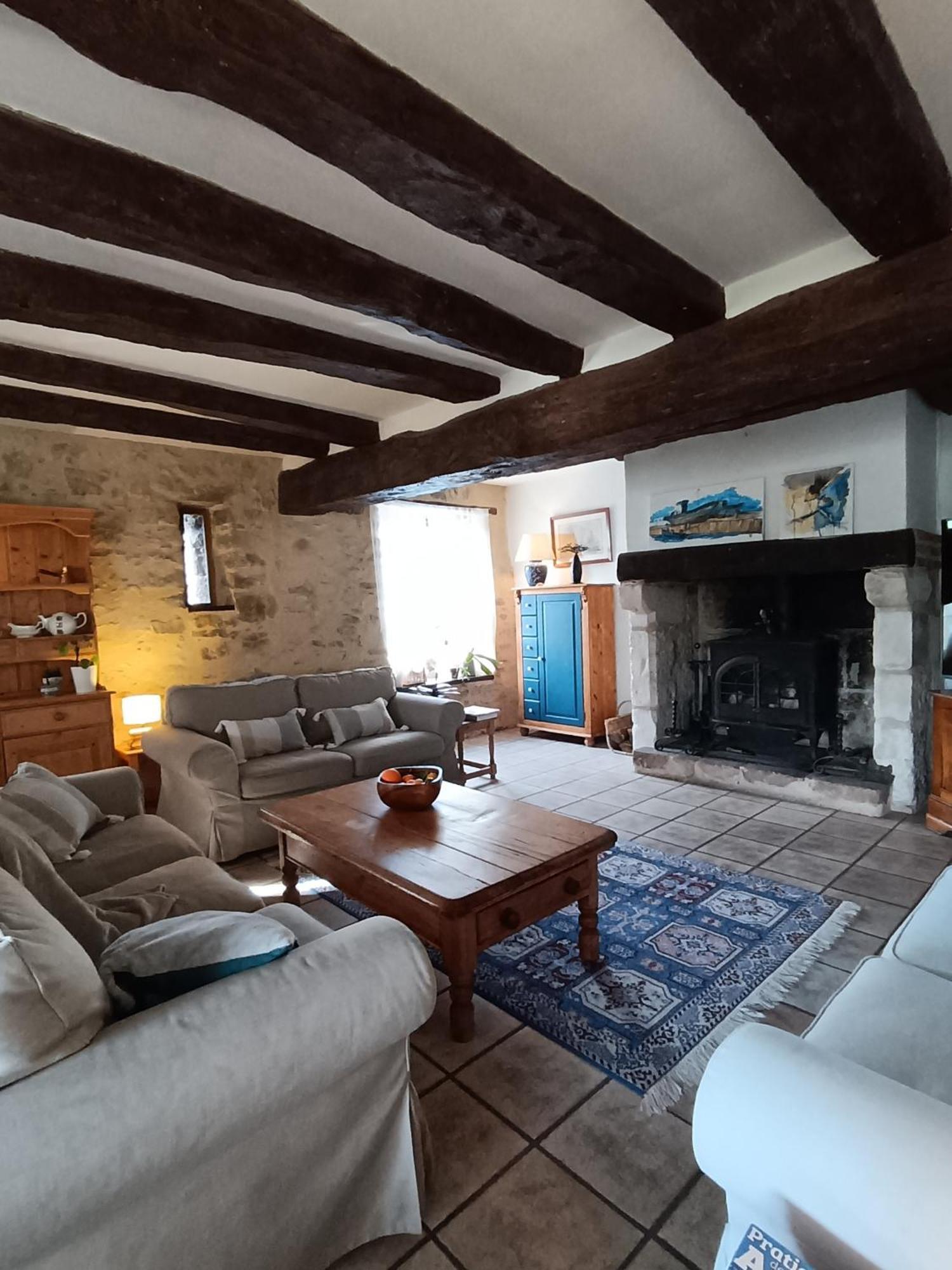 Les Volets Bleus Du Segur Holiday home *
